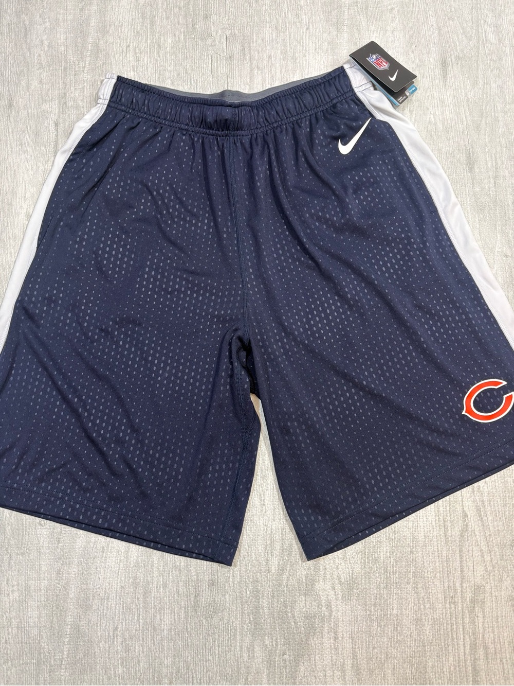 NWT Men’s Nike Chicago Bears Dri-FIT Shorts Navy - Picture 16 of 16